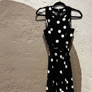 Ann Taylor sleeveless polka dots